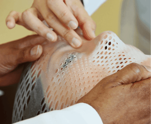 Cosmetic surgery consultation at Looks Clinic